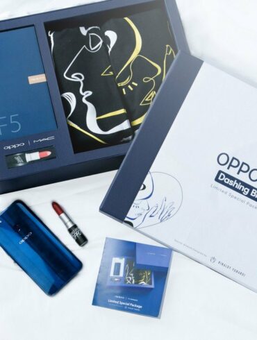 Hanya Tersedia 100 Unit, Oppo F5 Limited Special Package Siap Dijual di Lazada 66 OPPOxRinaldy 2