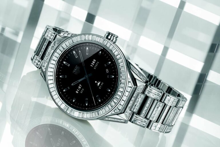 TAG Heuer Connected Modular 45 Diamond 1 TAG Heuer Connected Modular 45 Diamond 1