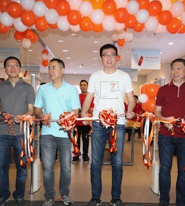 Xiaomi Mi Store Emporium Pluit 5