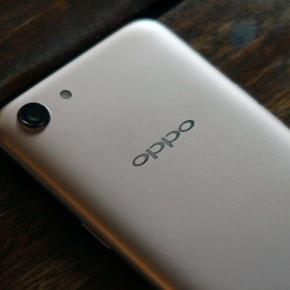 Oppo A83 4
