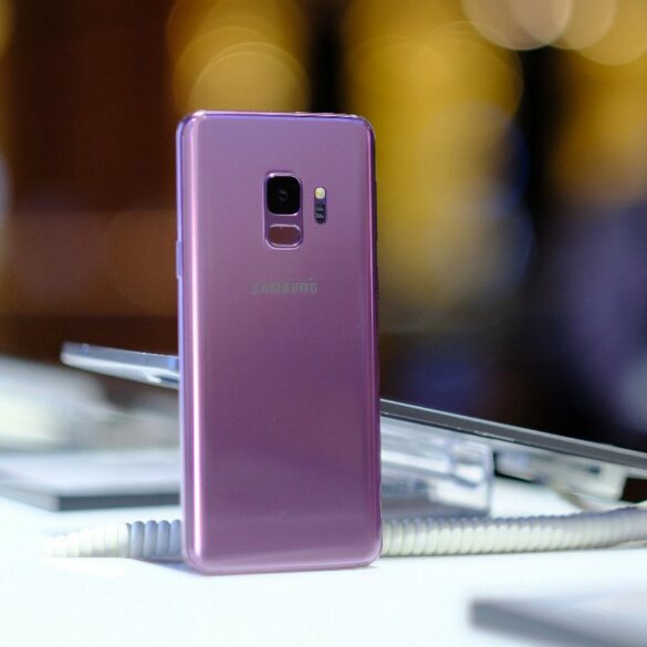 Samsung Galaxy S9 Indonesia 1