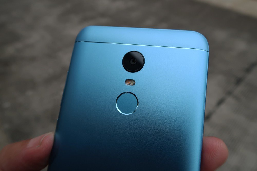 Hands-On Xiaomi Redmi 5 Plus, Smartphone Berlayar 18:9 