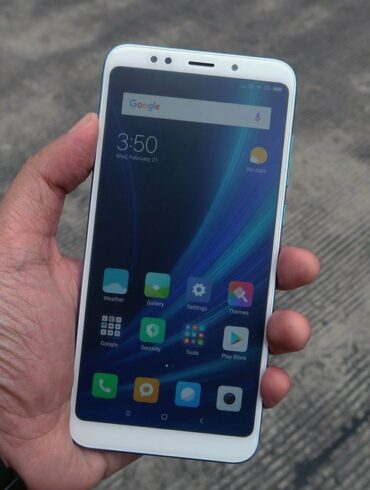 Xiaomi Redmi 5 Plus Biru 5 Xiaomi Redmi 5 Plus Biru 5