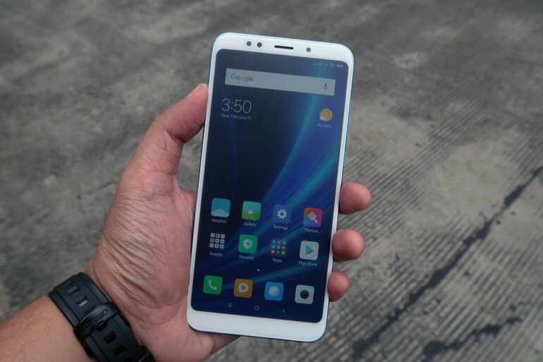 Xiaomi Redmi 5 Plus Biru 5