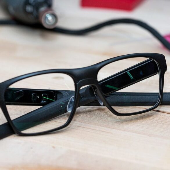 Vaunt, Konsep Kacamata Pintar dari Intel 21 intel vaunt 1