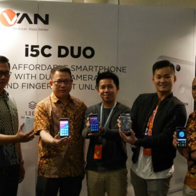 Advan i5c 1