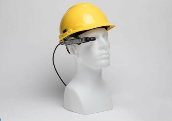 DynaEdge AR100 HMD 3