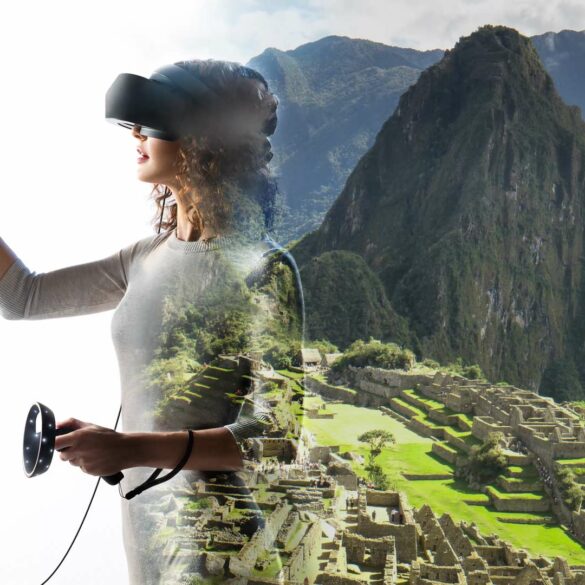 Inilah 10 Fitur Keren Terbaru yang Dibawa Microsoft Windows 10 Creators Update 20 WinMR HoloTour 0197 Animation 1920