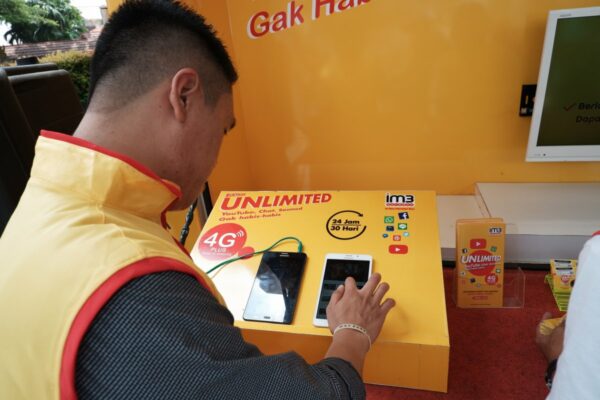 Indosat Ooredoo 7 Indosat Ooredoo 7
