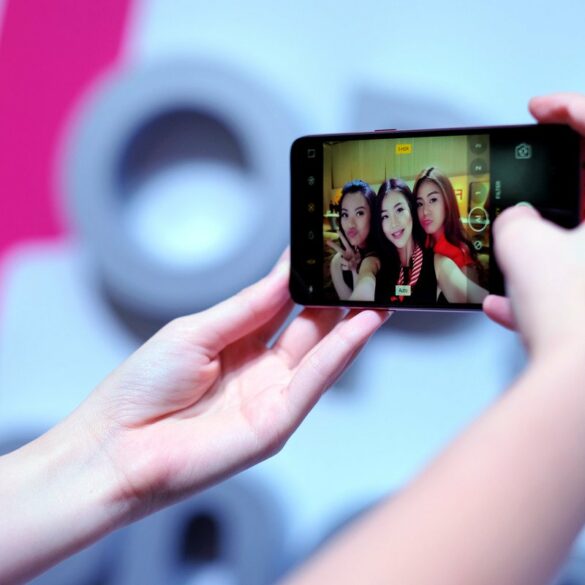 oppo f7 selfie 3 hdr