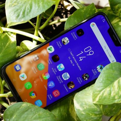 ASUS ZenFone 5 tampak depan ASUS ZenFone 5 tampak depan