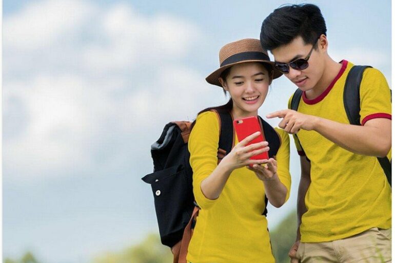 Foto 2. Indosat Ooredoo dan Tencent Memperkenalkan Indosat Ooredoo WeChat Go Foto 2. Indosat Ooredoo dan Tencent Memperkenalkan Indosat Ooredoo WeChat Go