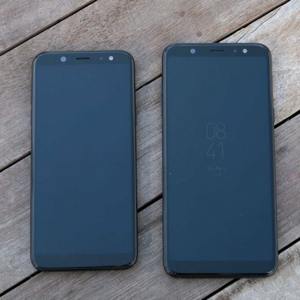 Galaxy A6 dan Galaxy A6 1