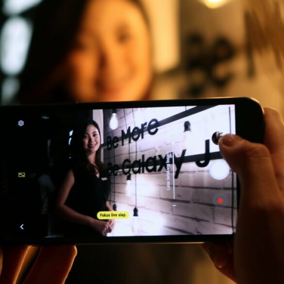 Galaxy J7 Duo Indonesia 1