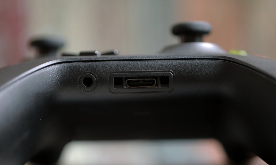 Xbox Wireless Controller 6