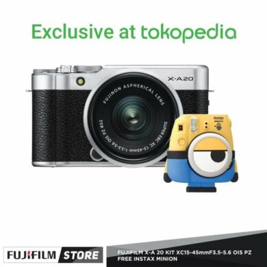 fujfilm X A20 1