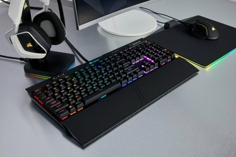 Corsair K70 RGB MK2 001 Corsair K70 RGB MK2 001
