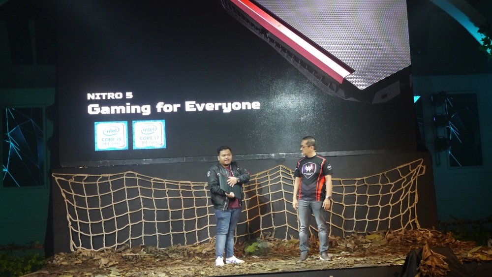 Acer Resmi Luncurkan Predator Helios 500, Helios 300, dan Nitro 5 Versi Intel Gen-8 di Indonesia 40 Predator Helios 500 Launch 003c