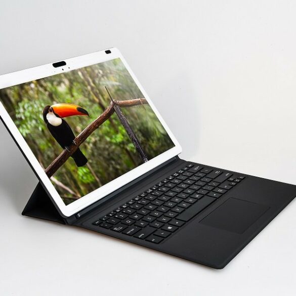 The Qualcomm Snapdragon 850 Mobile Compute Platform Reference Design An...