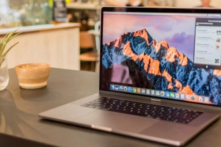 Apple MacBook Pro 2018 000 Apple MacBook Pro 2018 000