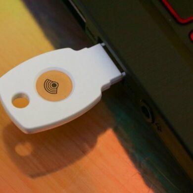 Google Titan Key 001