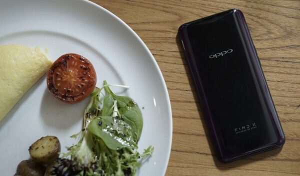 OPPO Find X staged OPPO Find X staged