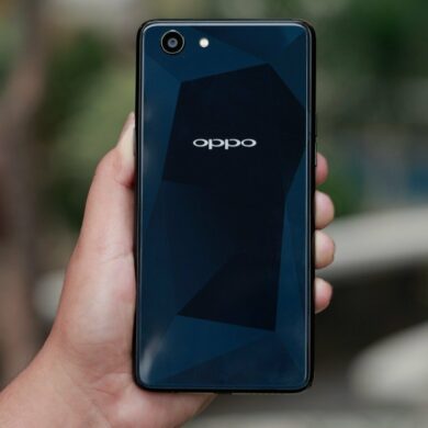 Oppo F7 Youth 7