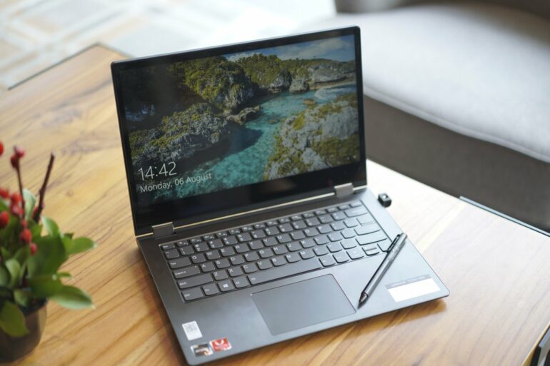 Lenovo YOGA 530 1 1 Lenovo YOGA 530 1 1
