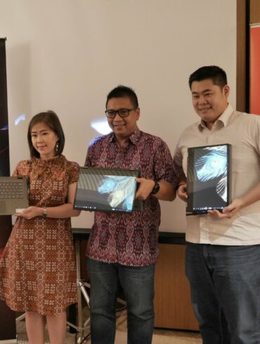 Lenovo YOGA 530 1
