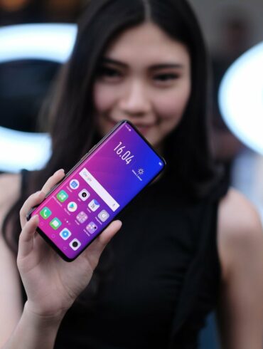 oppo find x screen