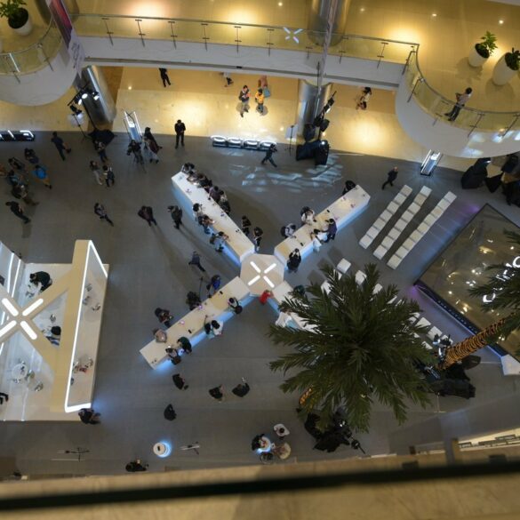 oppo find x trade in day 2018