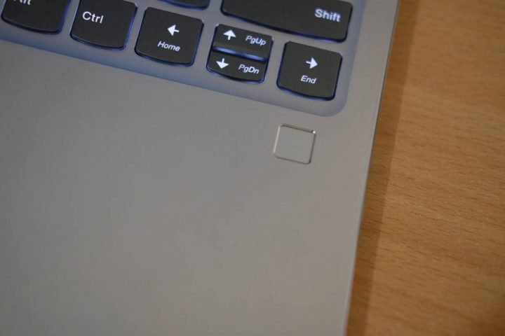 Lenovo IdeaPad 720s 5