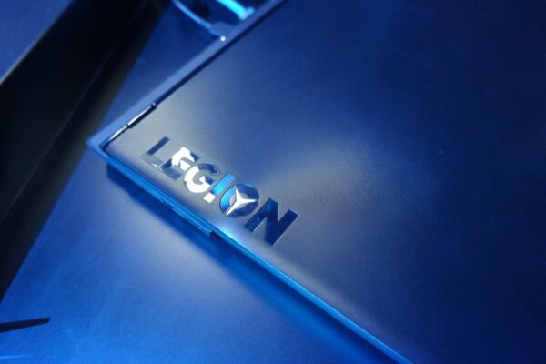 Lenovo Legion Y530 4