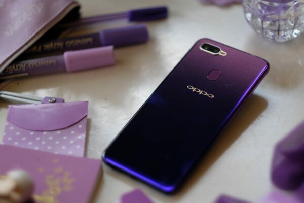 OPPO F9 starry purple prop OPPO F9 starry purple prop