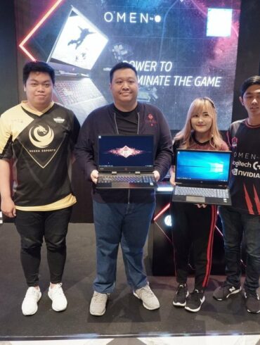 Omen by HP 15 1 Omen by HP 15 1