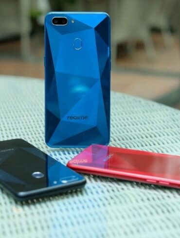 Realme 2 Indonesia 4