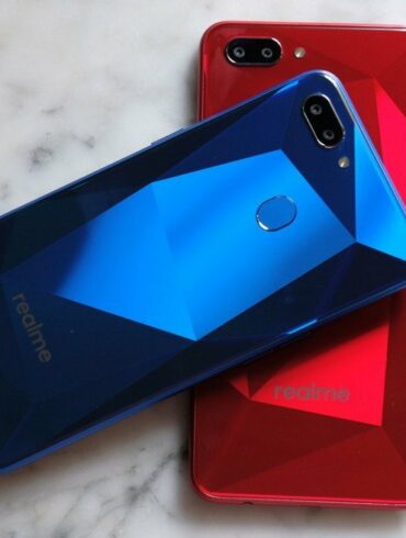 Realme 2 Indonesia 5