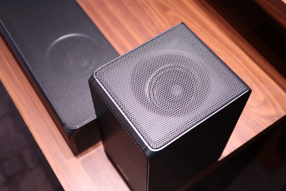 Konfigurasi 7.1.4 dan Dolby Atmos 