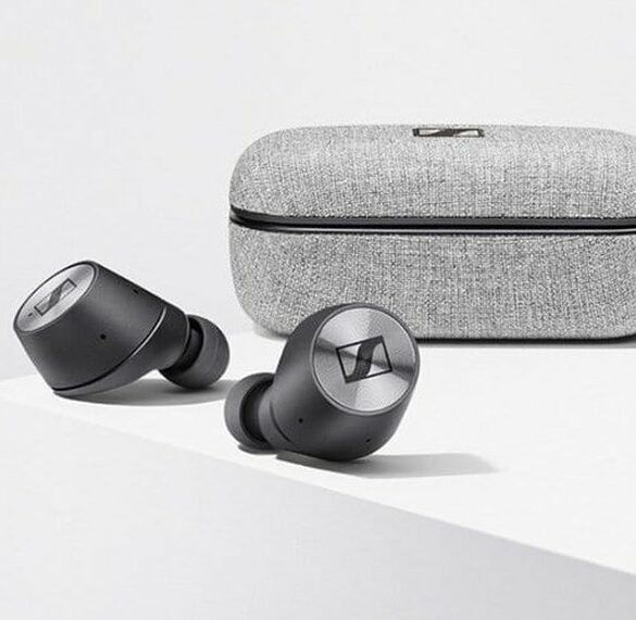 Sennheiser Momentum Wireless earbuds 1