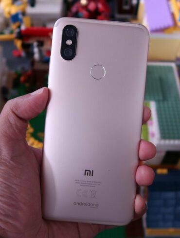 Xiaomi Mi A2 1