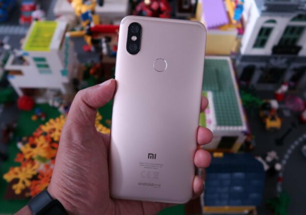 Xiaomi Mi A2 1
