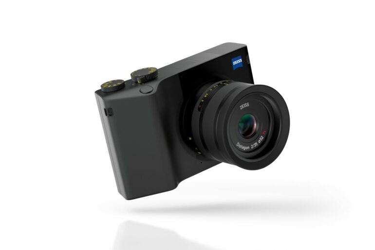 Zeiss ZX1 1 scaled Zeiss ZX1 1 scaled