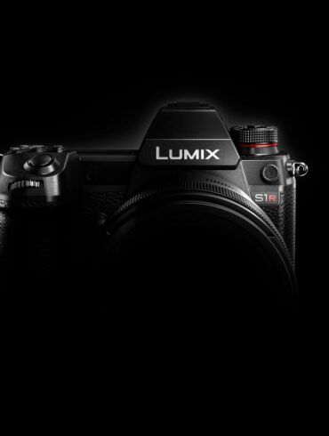 panaonsic lumix s1R 1