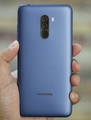 Pocophone F1 5