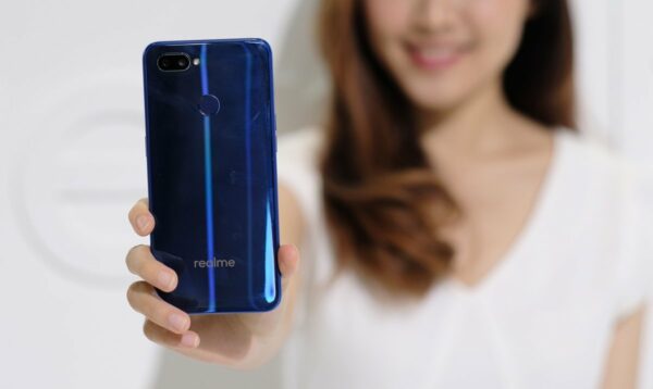 realme 2 pro back