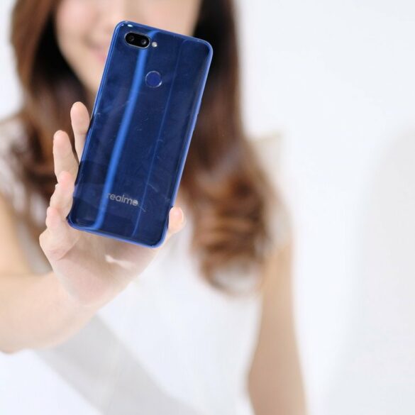 realme 2 pro back blue