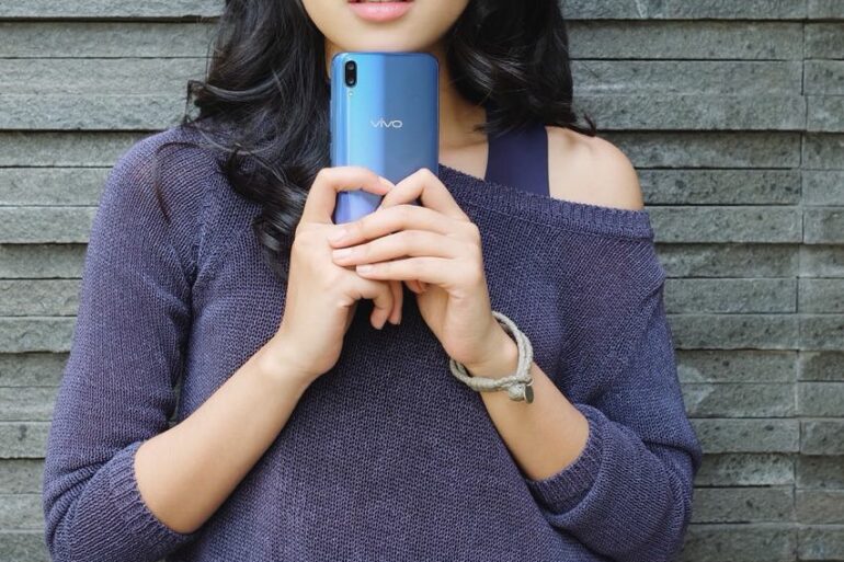 vivo v11 pro Maudy 2