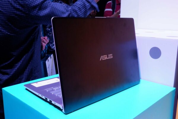 ASUS vivobook S S430 7