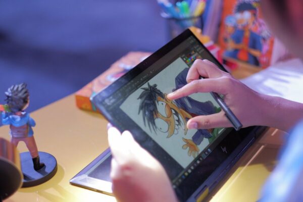 HP ENVY X360 ilustrasi HP ENVY X360 ilustrasi
