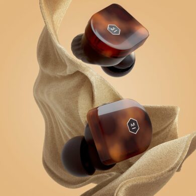 Master Dynamic MW07 1